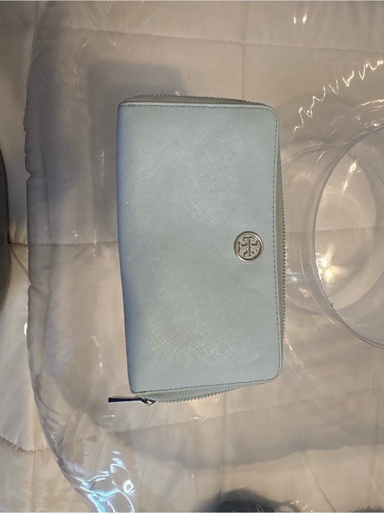 Tory Burch Handbags - Tory Burch Powder Blue Zip Wallet with Logo Medallion